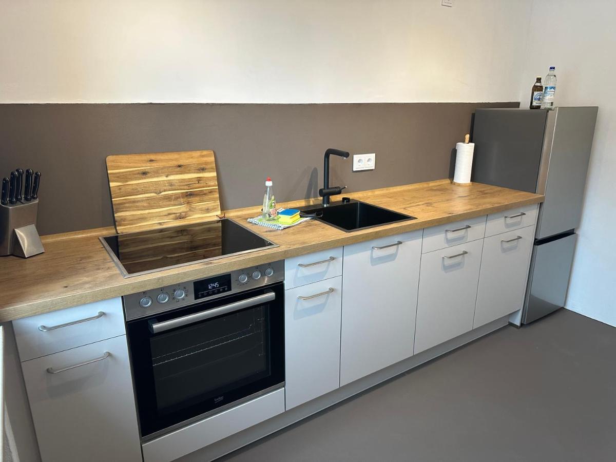 Greenleaf Walhalla-Apartment - Highspeed Wlan - Netflix - Suedbalkon 테건하임 외부 사진